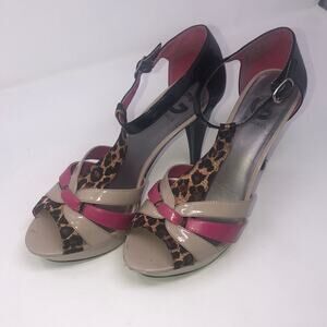 Guess 9 1/2 leopard print strappy platform heels
